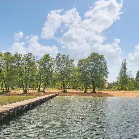 شقة Lovely In With Wifi Dominikowo