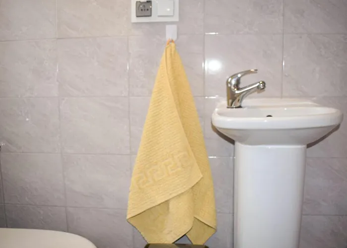 Lovely In With Wifi شقة *