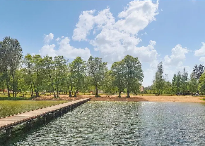 شقة Lovely In With Wifi Dominikowo